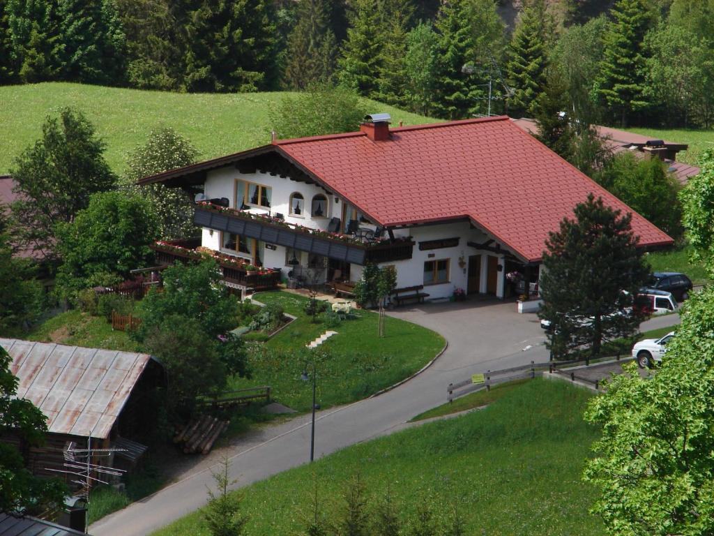 Gaestehaus Schuler Riezlern Exterior foto