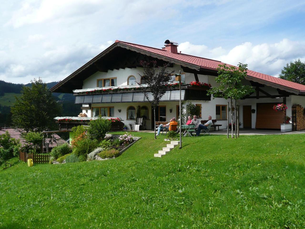 Gaestehaus Schuler Riezlern Exterior foto